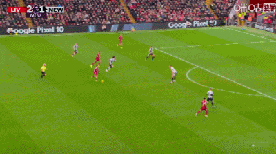 第67分钟，萨拉赫右路倒三角传球，维尔茨抽射破门，利物浦3-1纽卡