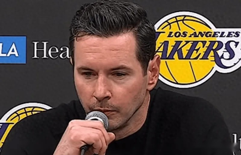 湖人步正轨雷迪克兴奋了！发布会爆赞东契奇八村垒，提替补重要性